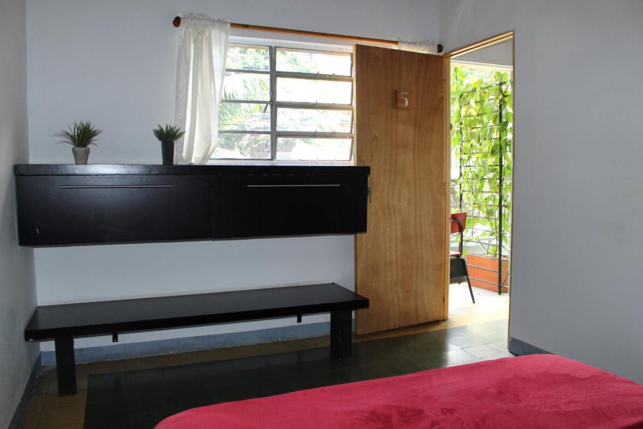 Hostal Casa Estacion Medellín Exterior foto