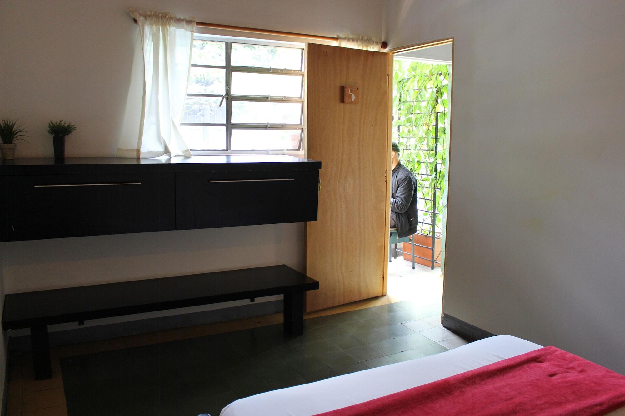 Hostal Casa Estacion Medellín Exterior foto